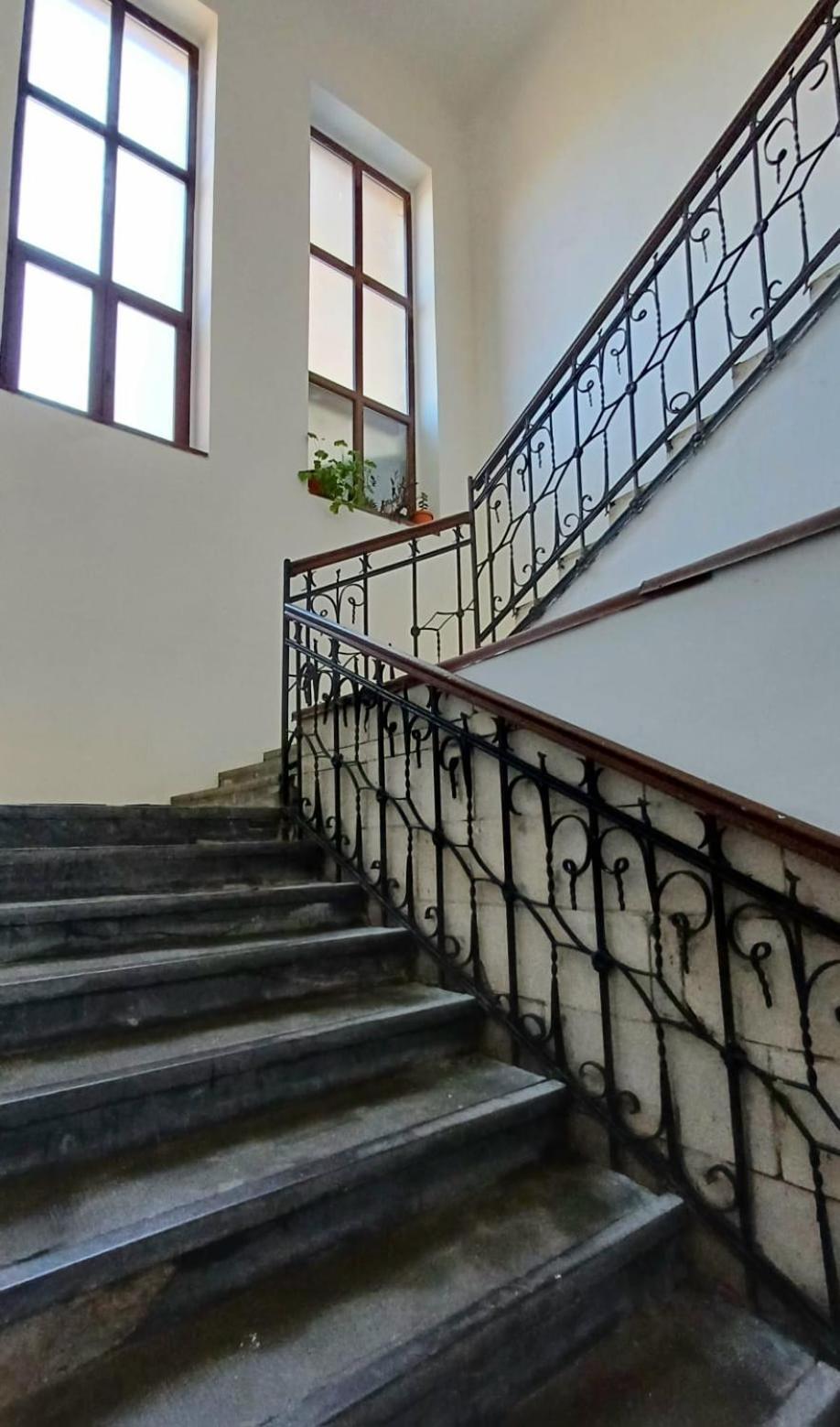Апартаменты Apartament Stefan Турда Экстерьер фото